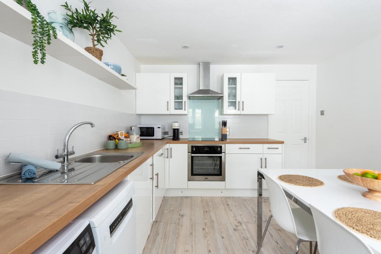 Hideaway - Exclusive Marina Development, Town Centre, With Parking Apartment Falmouth Exterior photo